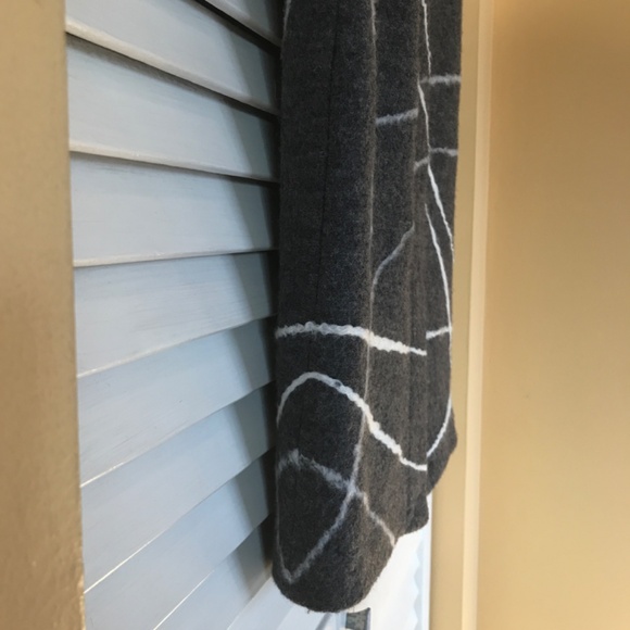 Modern Pencil Skirt- 100% Wool! EUC 3/$19 - Picture 6 of 16